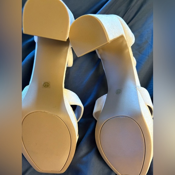 NEW-2025 Cream Suede 
Platform dress 4 in heels - Picture 6 of 7